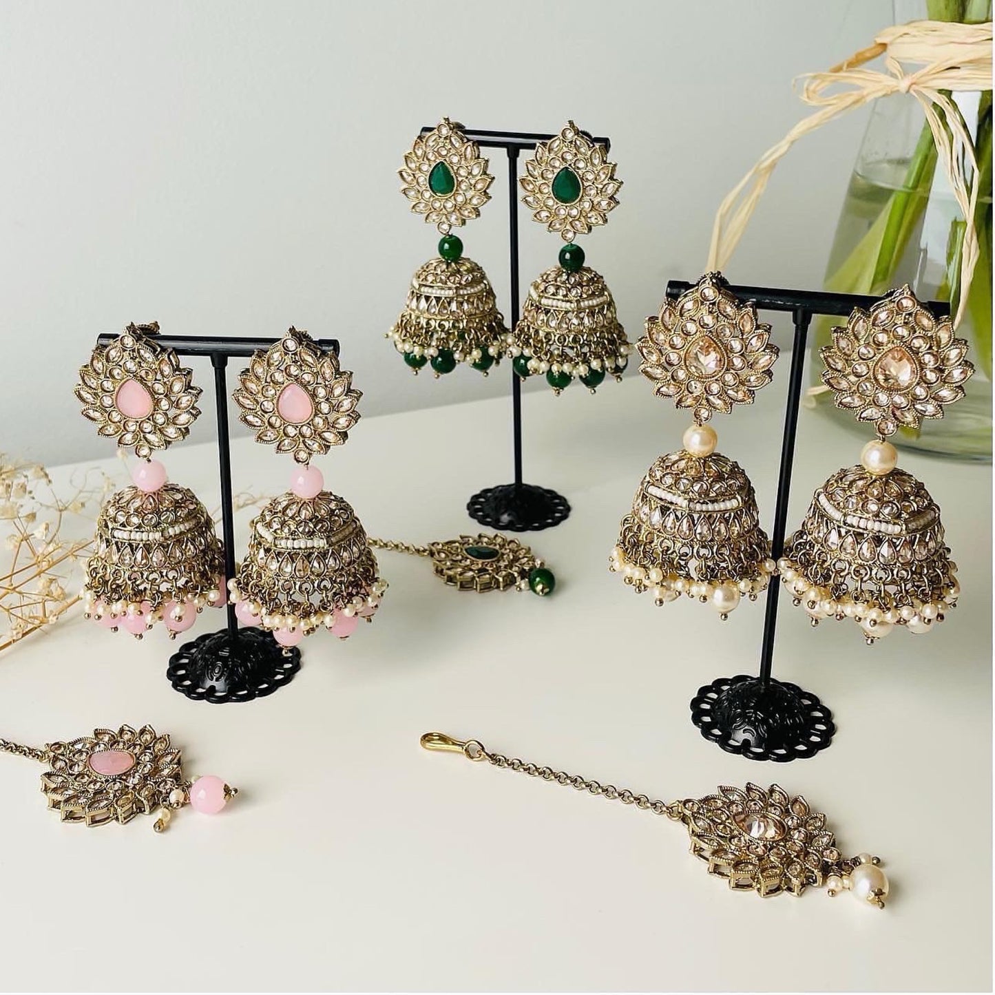 Ambar Earrings (Emerald Green)