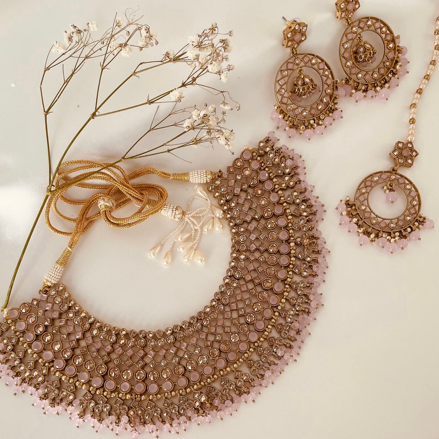 Ameera Necklace Set (Pink)