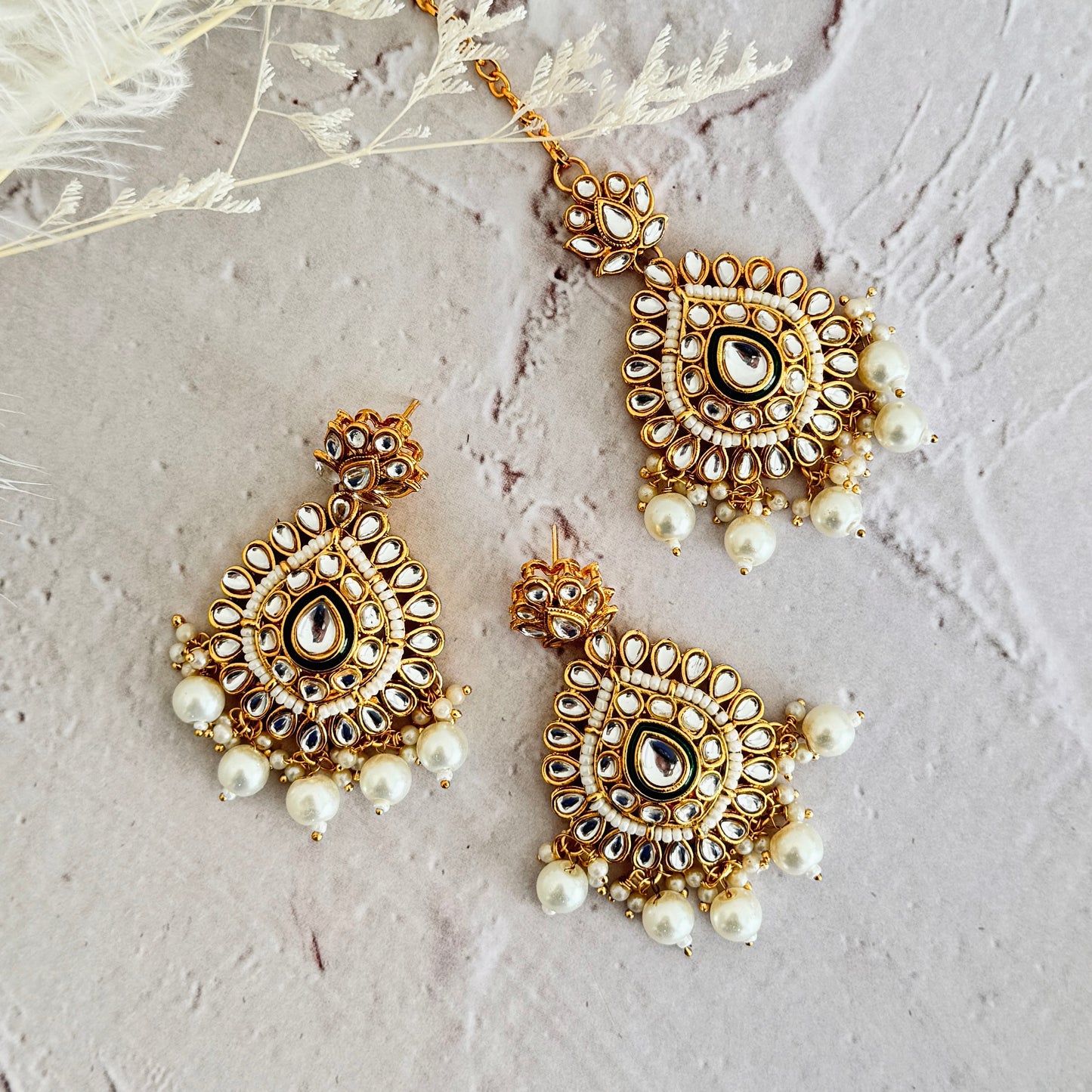 Anya Earrings Set