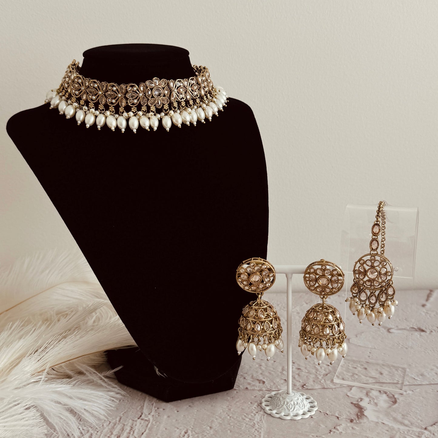Reem Necklace Set (Gold/Pearl)