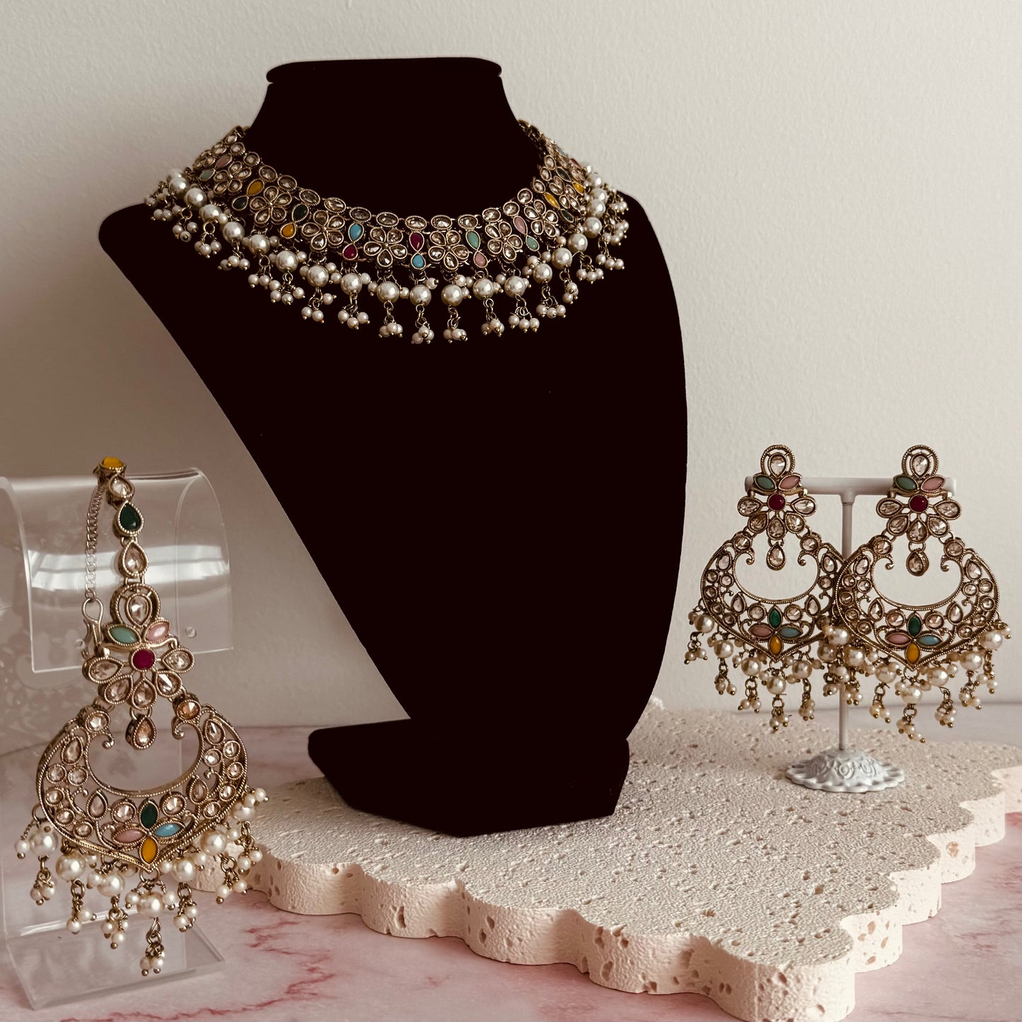 Riti Necklace Set (Multi-colour)