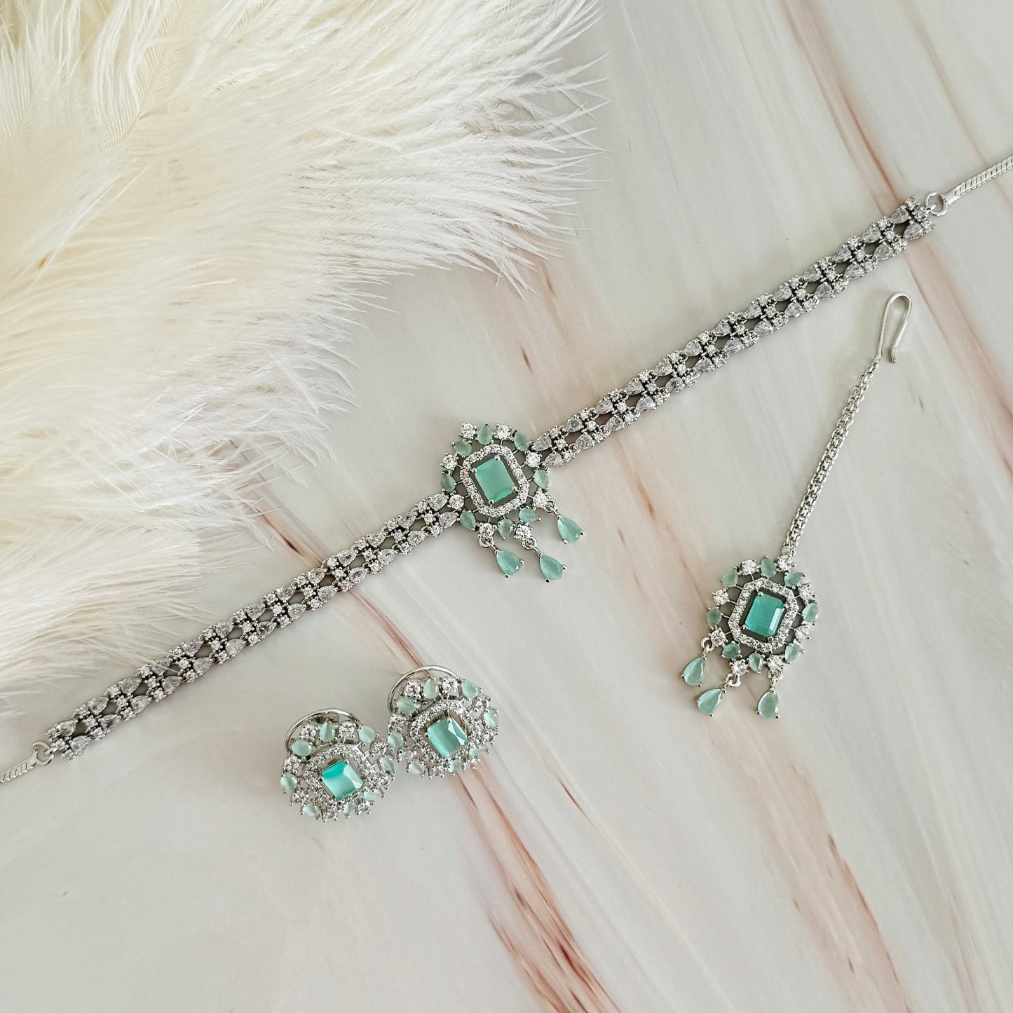 Sheena Necklace Set (Mint Green)