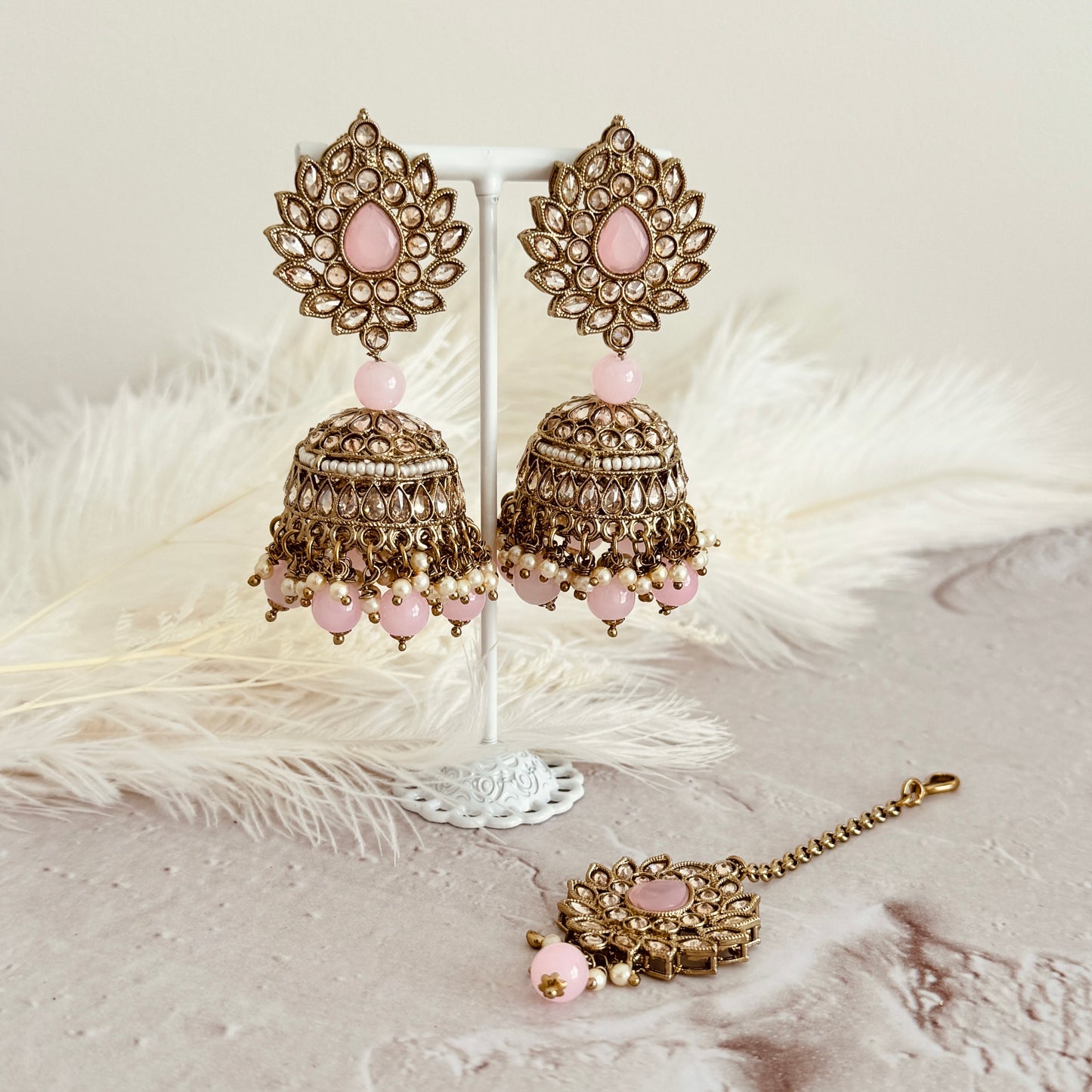 Ambar Earrings (Pink)