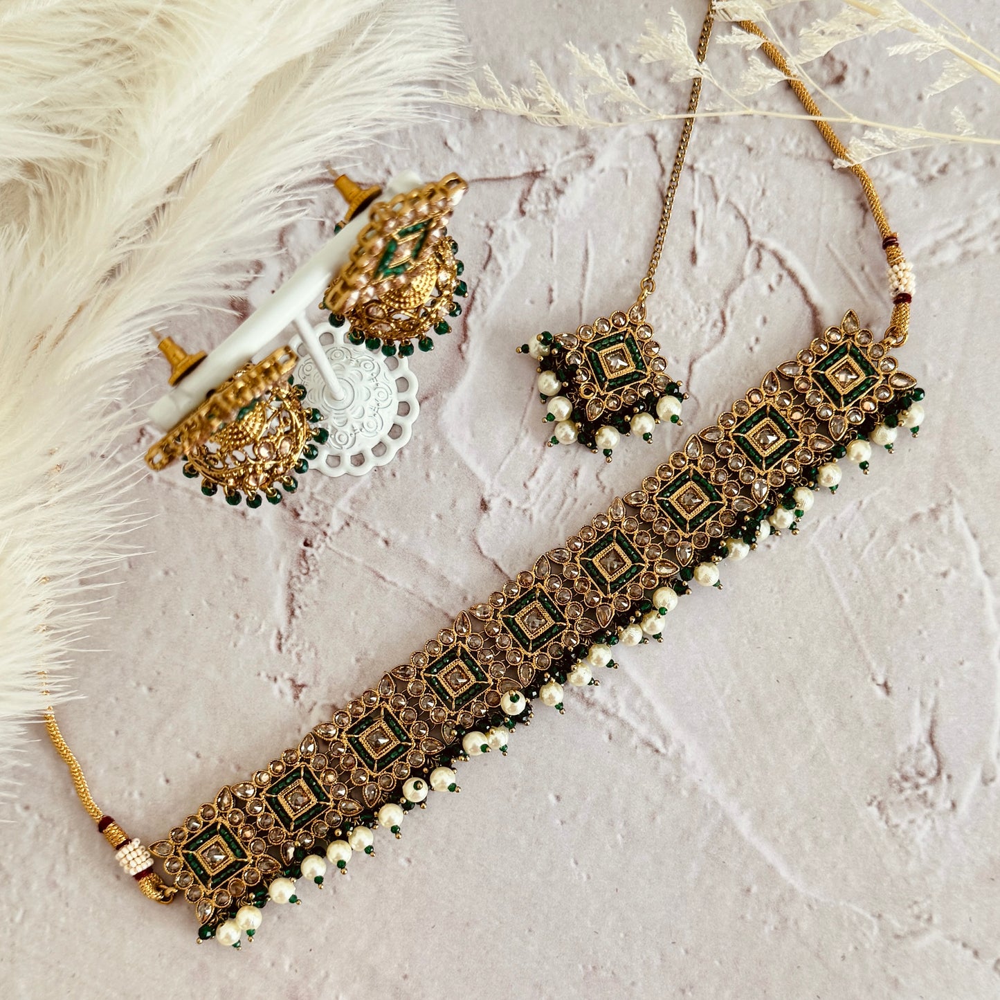 Mia Necklace Set (Emerald Green)