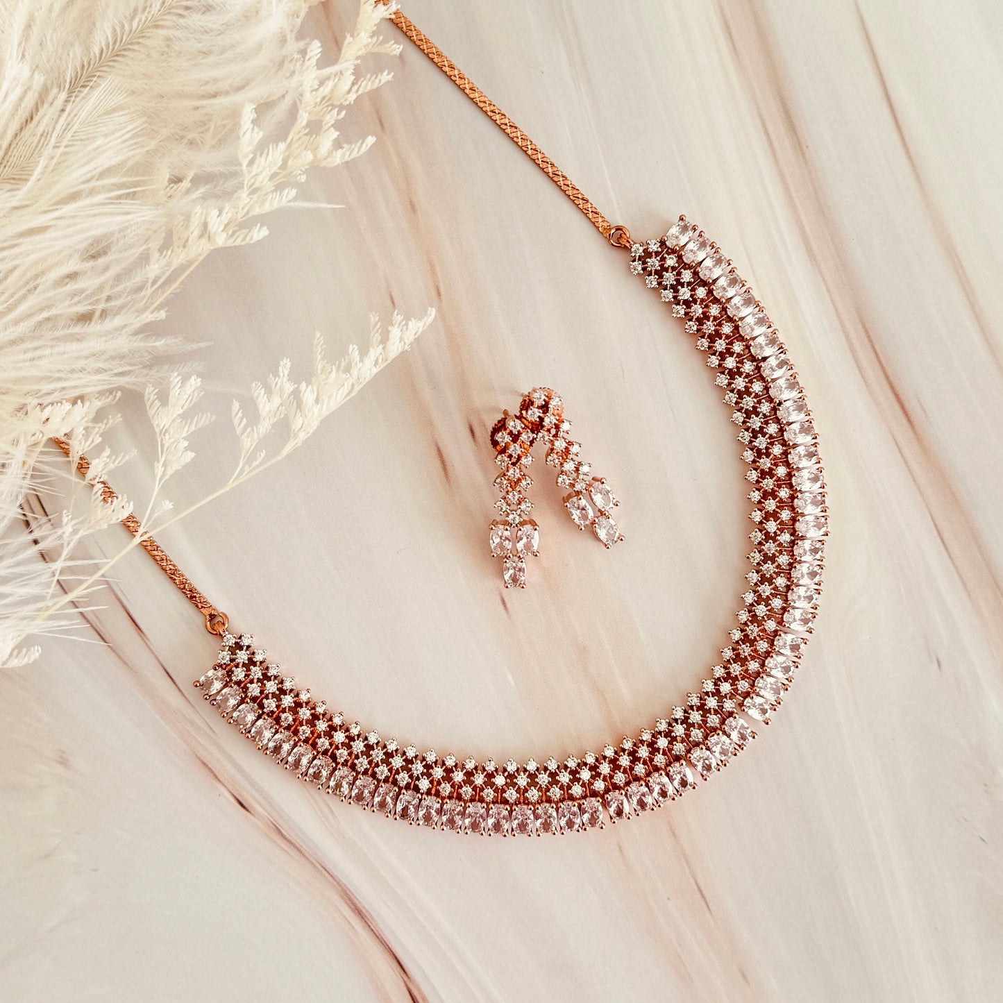 Mona Necklace Set