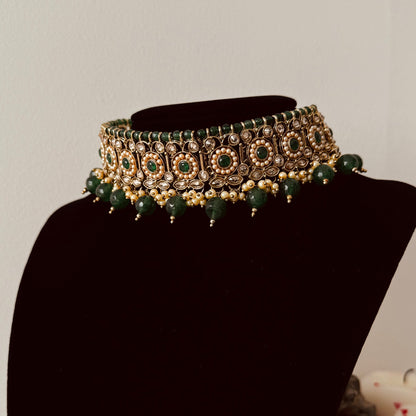Raavi Necklace Set (Emerald Green)
