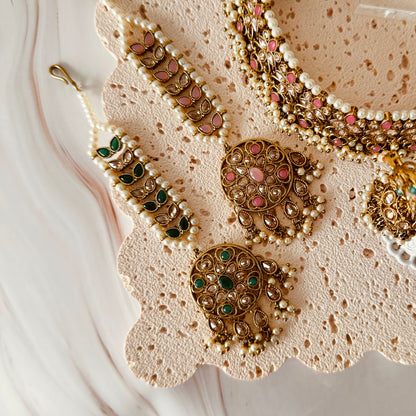Sana Necklace Set (Pink)